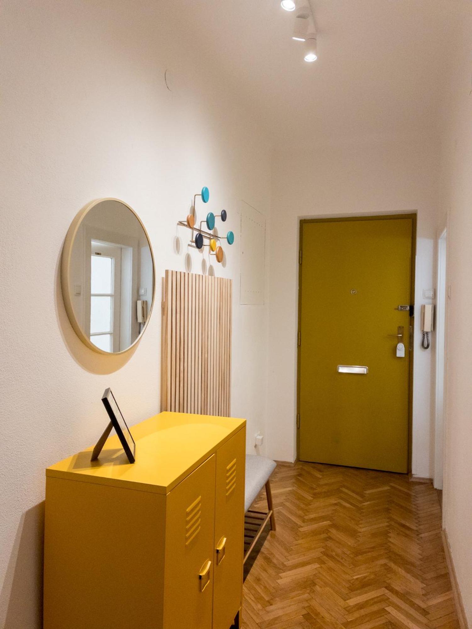 Weekends - & Cozy, Free Parking & Walk To Old Town - - Kunsthaus